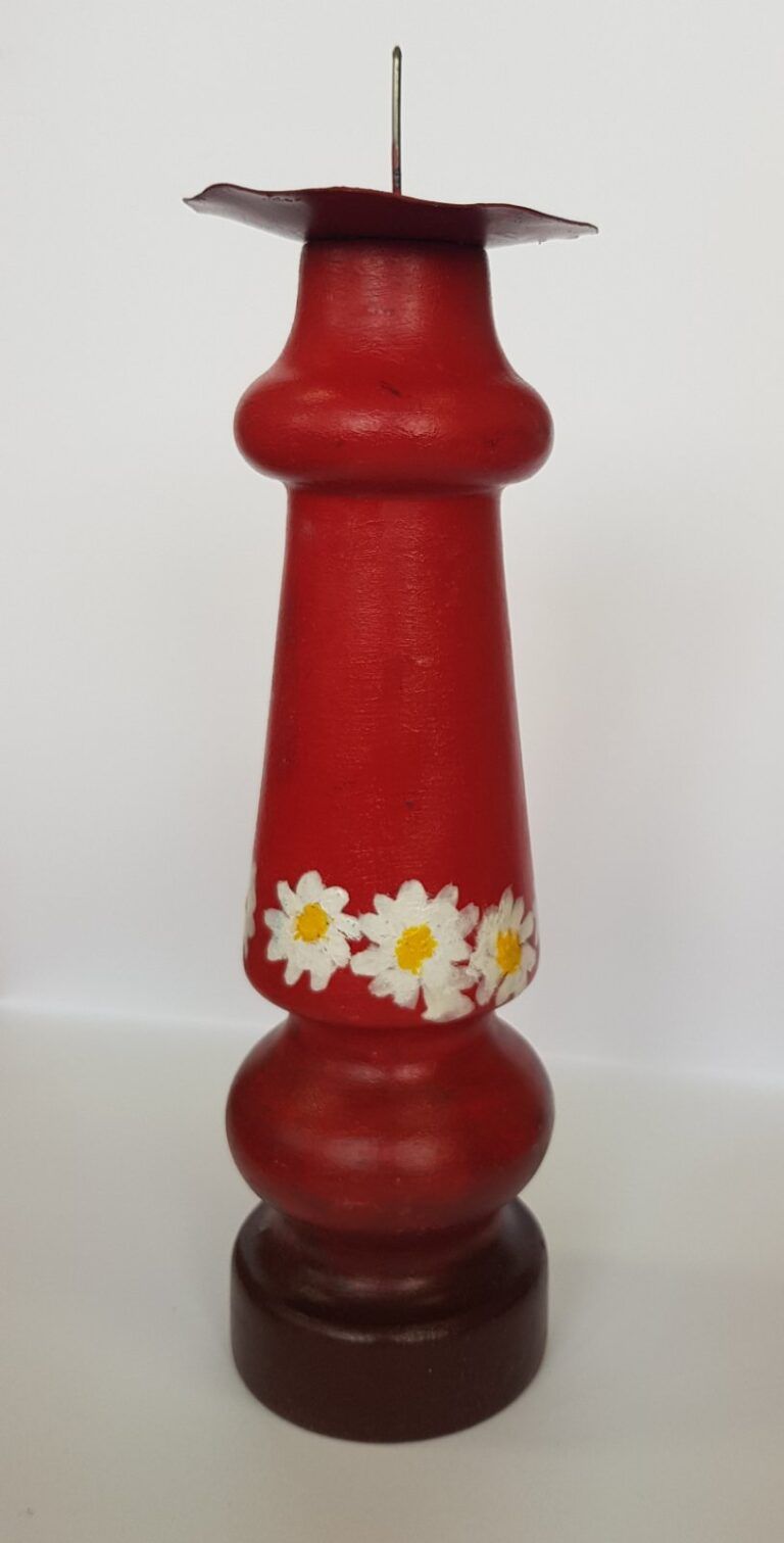 Свећњак 1 – 300 дин